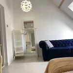 Comfort Zone Rus Mala דירה *