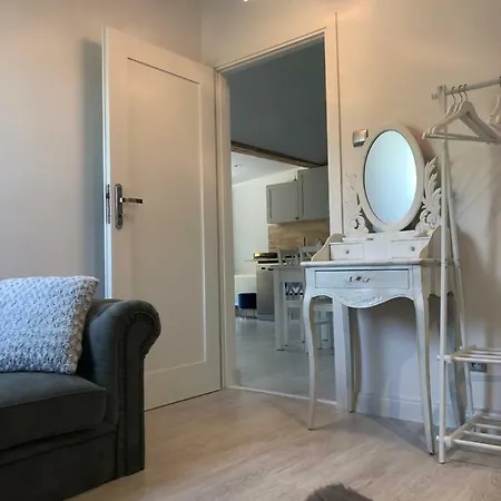 Comfort Zone Rus Mala أوسترودا