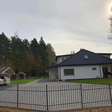 Comfort Zone Rus Mala شقة