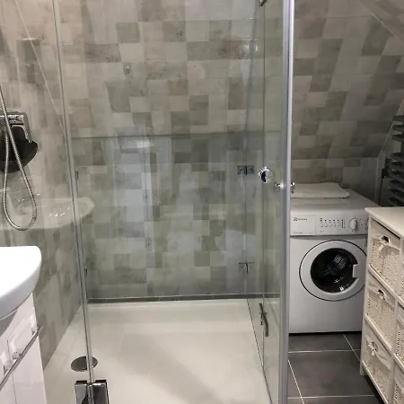 Comfort Zone Rus Mala شقة *