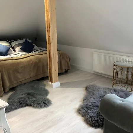 Comfort Zone Rus Mala أوسترودا